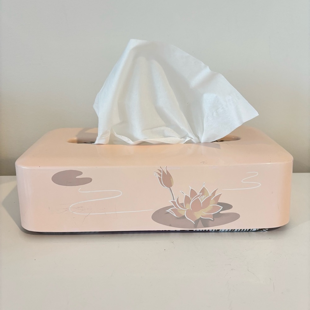 Vintage McGregor 1960's Lotus flower pastel pink tissue box cover made in Japan